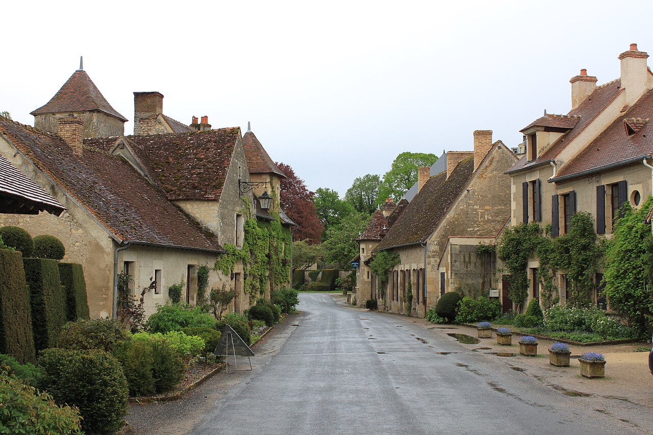 Photo 4 — Apremont-sur-Allier, Cher (18150)