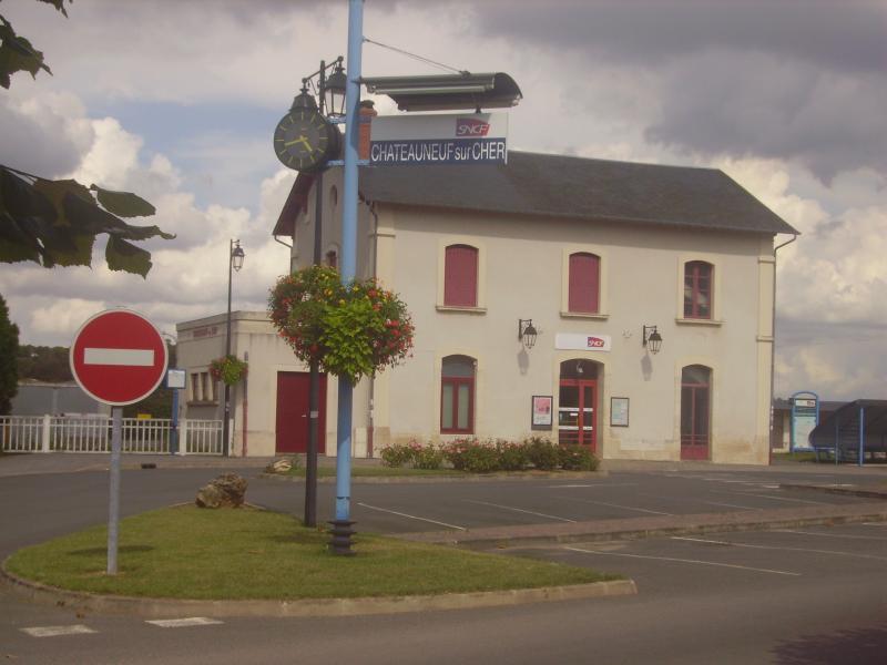 Châteauneuf-sur-Cher