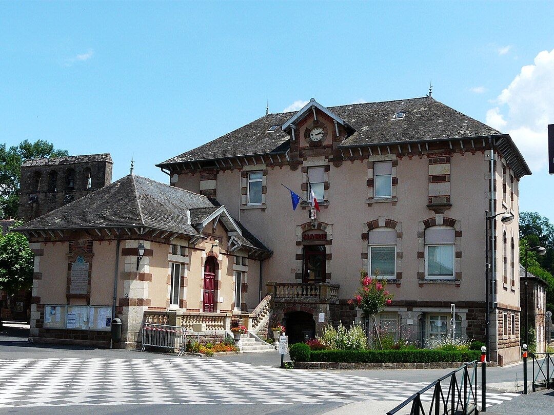 Photo 2 — Saint-Pantaléon-de-Larche, Corrèze (19600)