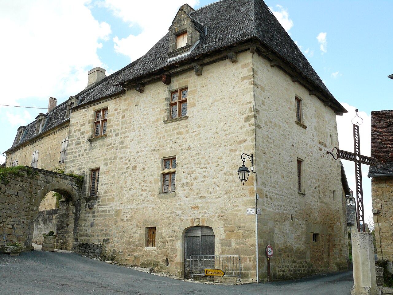 Photo 8 — Saint-Robert, Corrèze (19310)
