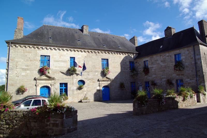 Moncontour