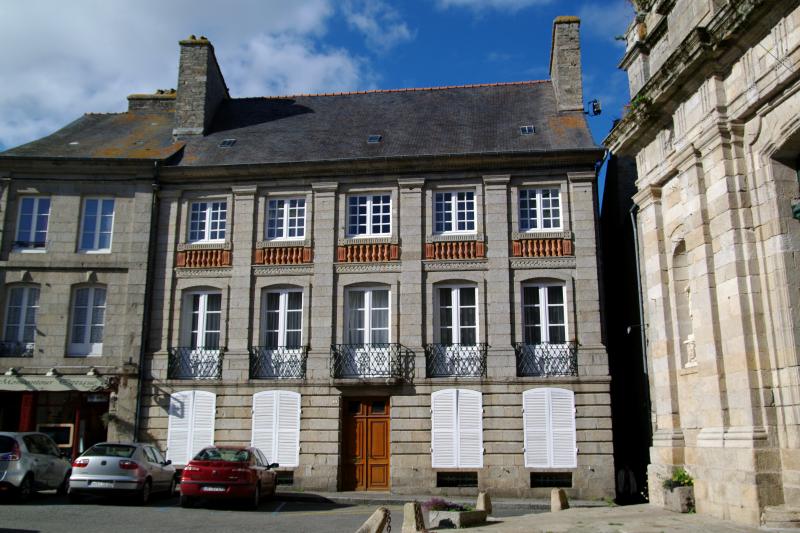 Moncontour