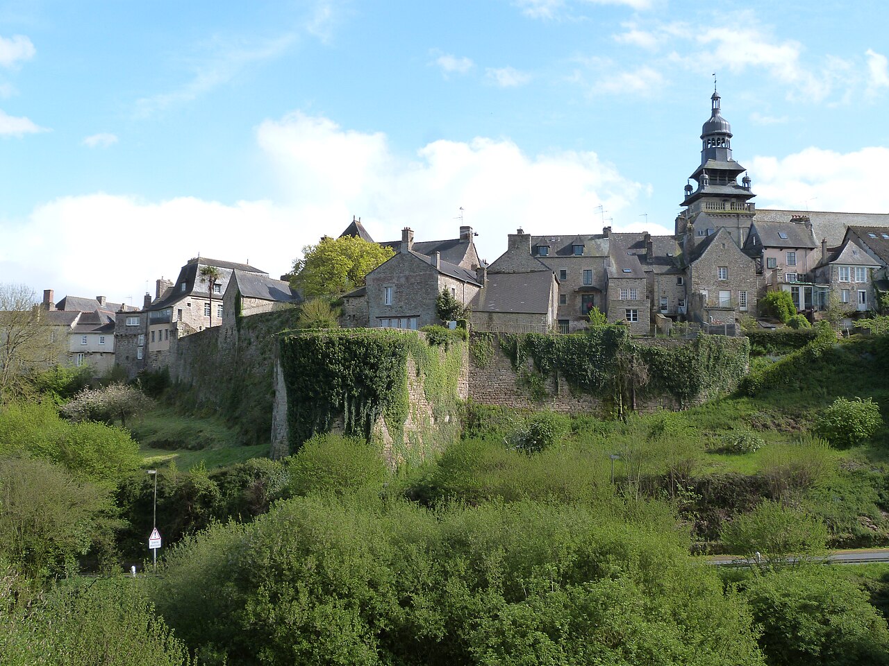 Moncontour