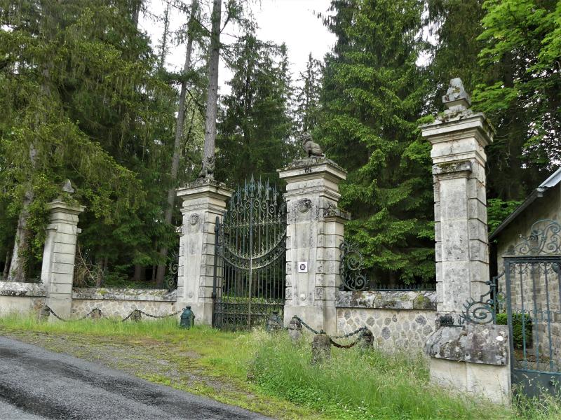 Vallière