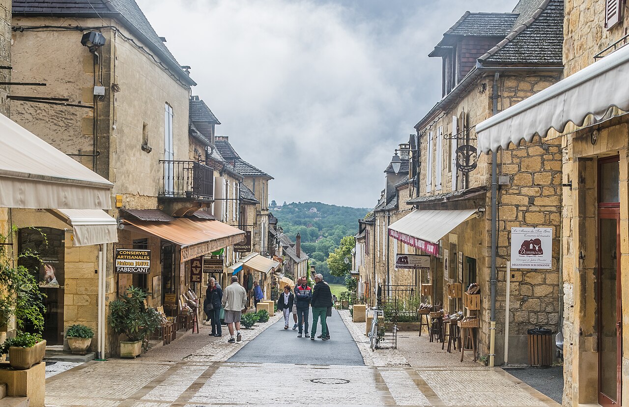 Photo 2 — Domme, Dordogne (24250)