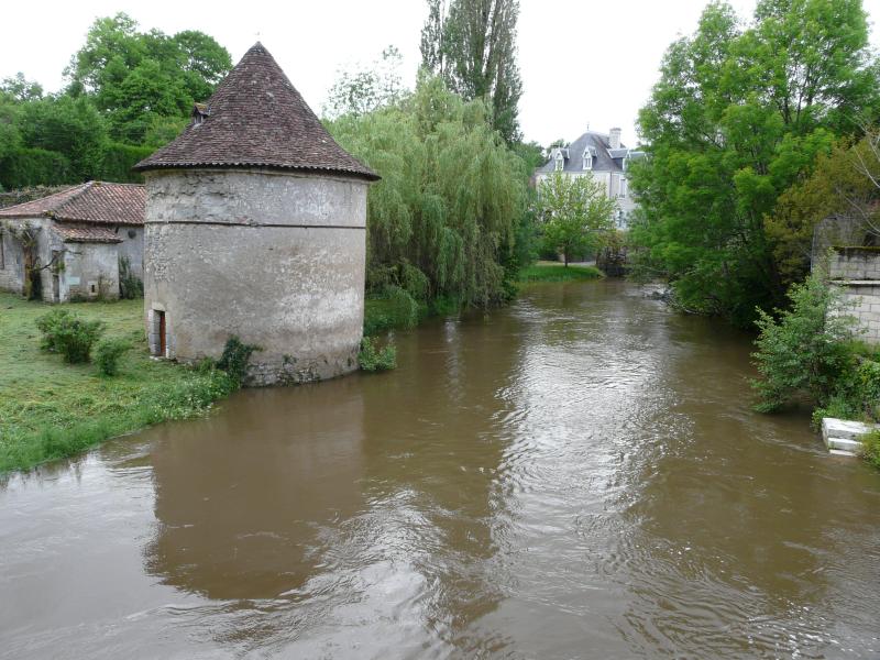 Javerlhac-et-la-Chapelle-Saint-Robert