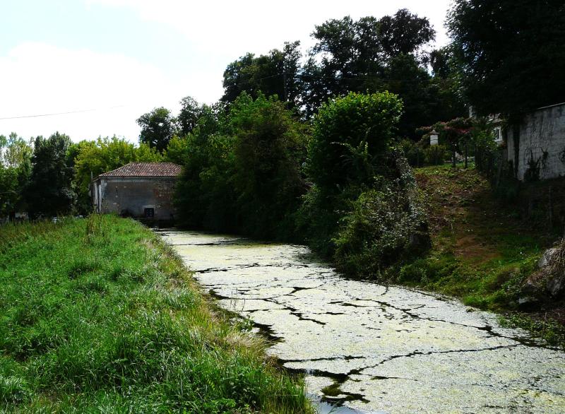 Saint-Front-de-Pradoux