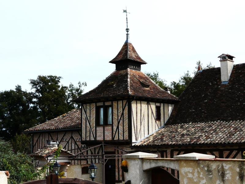 Saint-Martial-d'Artenset
