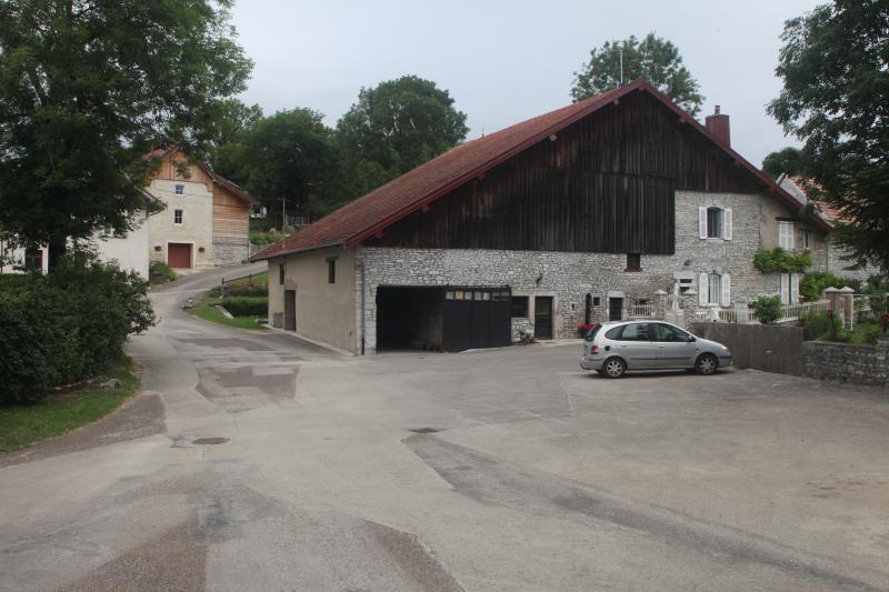 Étray