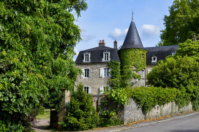 Geneuille