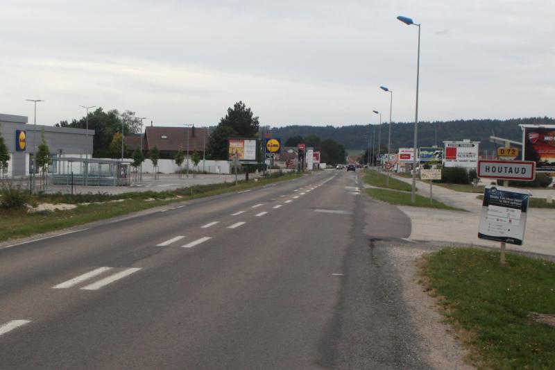 Houtaud