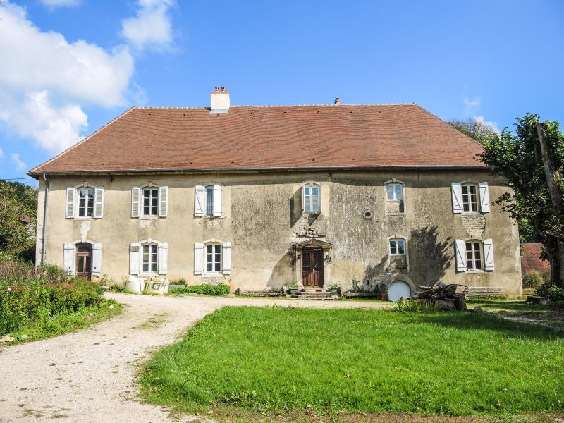 Ougney-Douvot