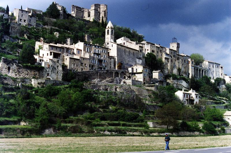 Photo 2 — Montbrun-les-Bains, Drôme (26570)