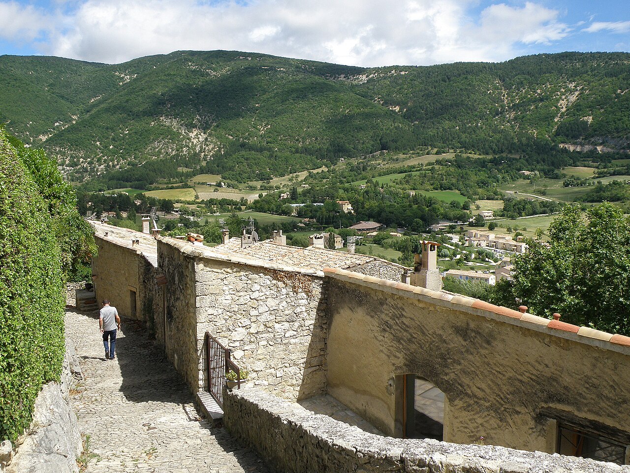 Photo 5 — Montbrun-les-Bains, Drôme (26570)