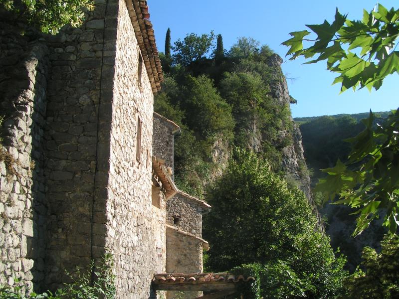 Saint-May