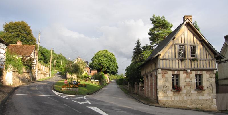 Photo 3 — Le Bec-Hellouin, Eure (27800)