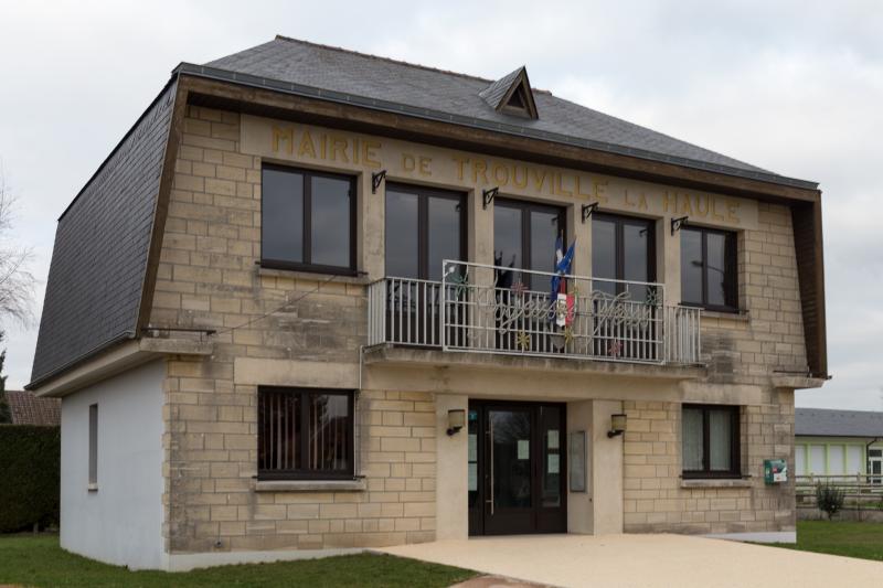 Trouville-La-Haule, Eure