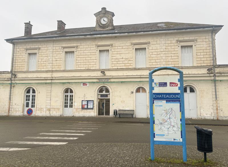 Photo 3 - Châteaudun, Eure-et-Loir (28200)