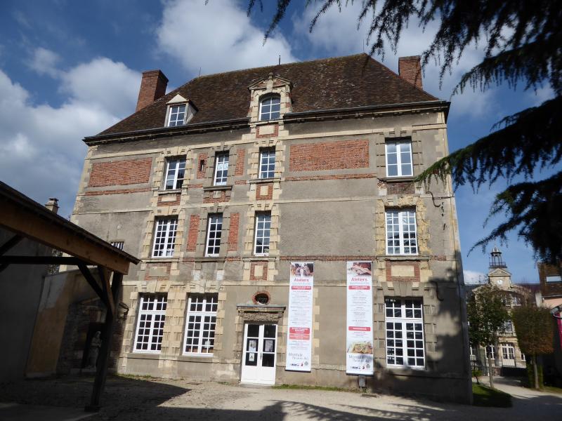 Photo 2 - Dreux, Eure-et-Loir (28100)