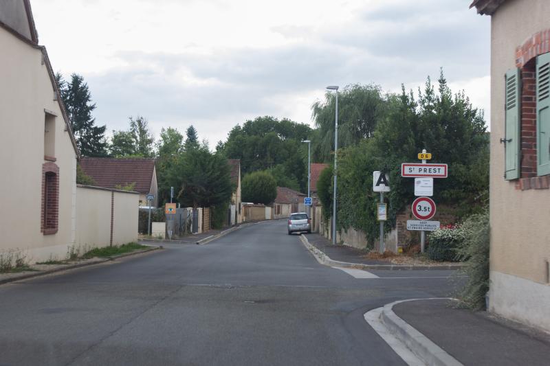 Saint-Prest