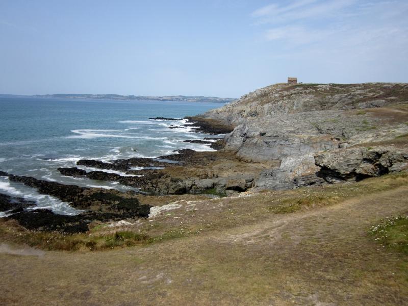 Plomodiern