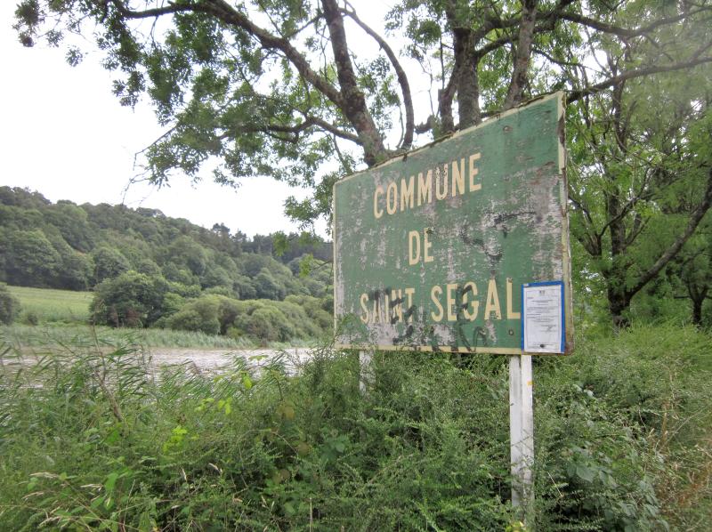 Saint-Ségal