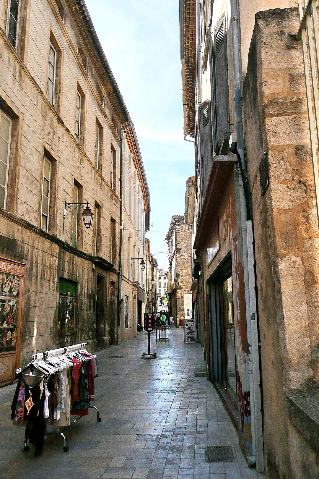 Photo 2 — Bagnols-sur-Cèze, Gard (30200)