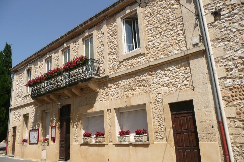 Estézargues