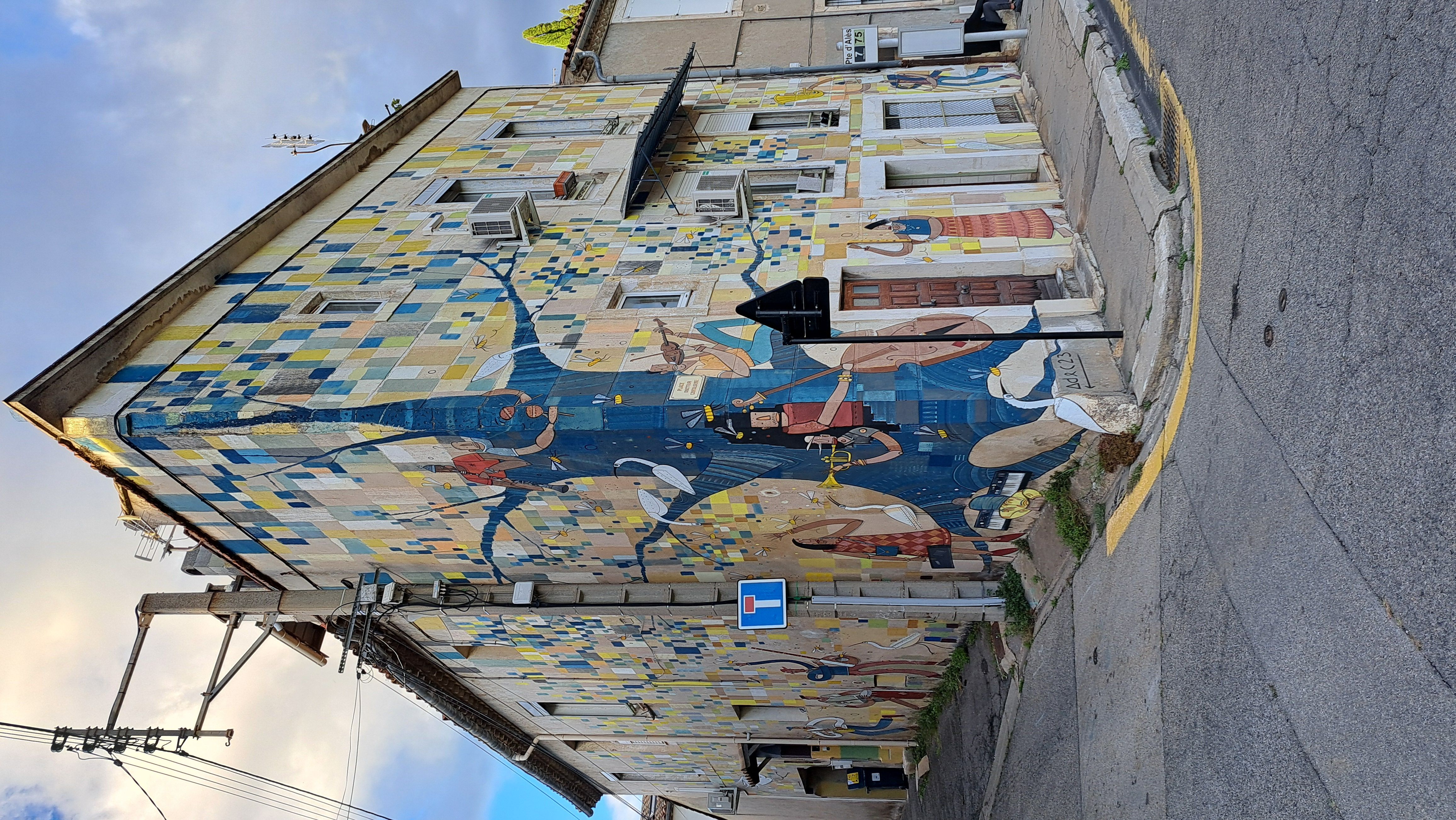 Photo 3 — Nîmes, Gard (30900)