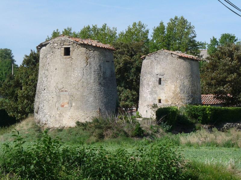 Vaux