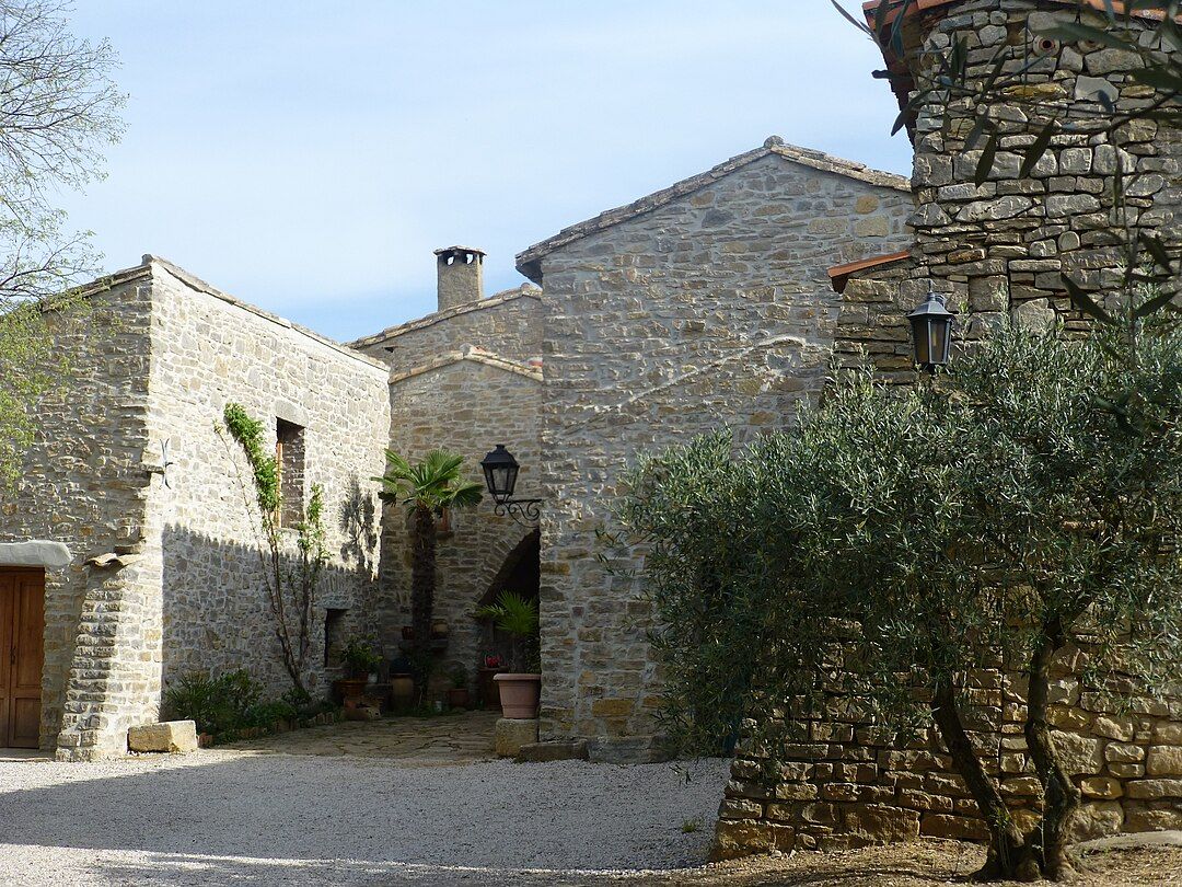 Photo 3 — Claret, Hérault (34270)