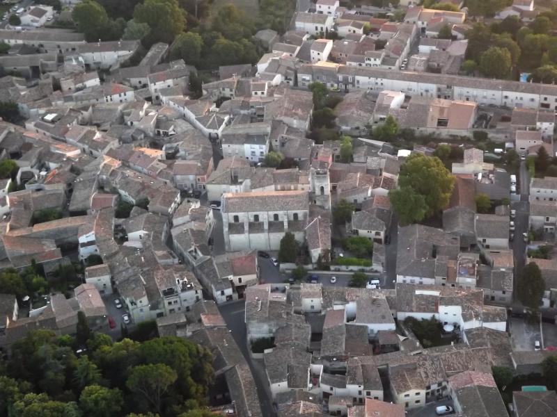 Lansargues