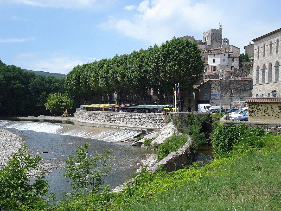 Photo 2 — Laroque, Hérault (34190)