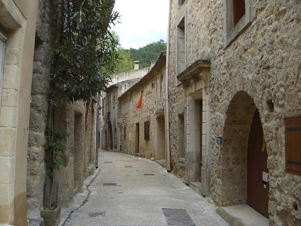 Photo 4 — Saint-Guilhem-le-Désert, Hérault (34150)