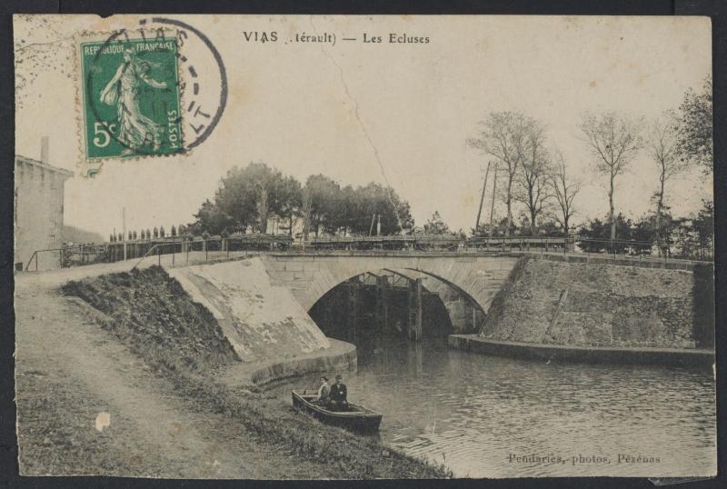 Vias
