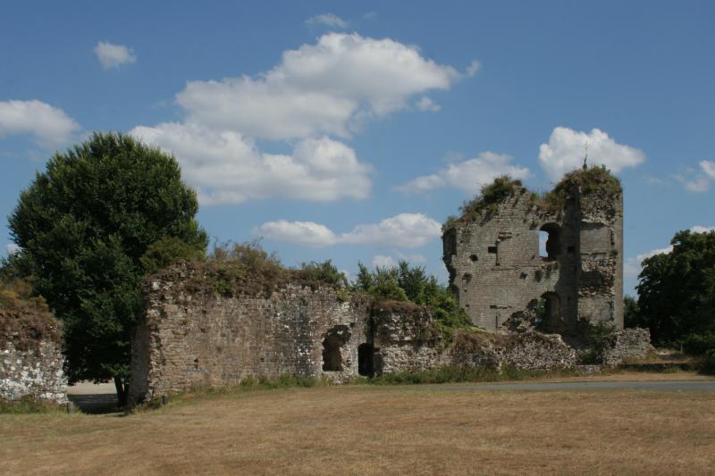 Hédé-Bazouges