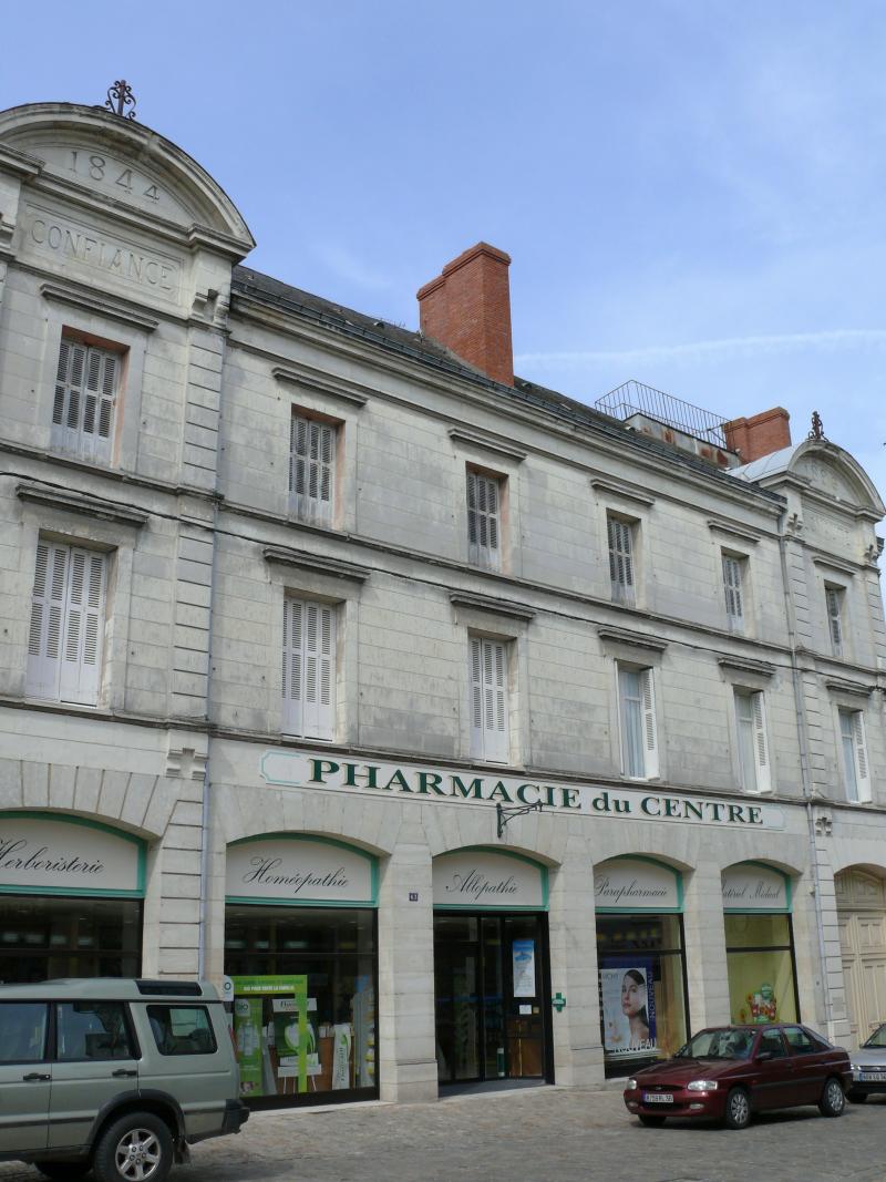 Photo 3 - Châtillon-sur-Indre, Indre (36700)