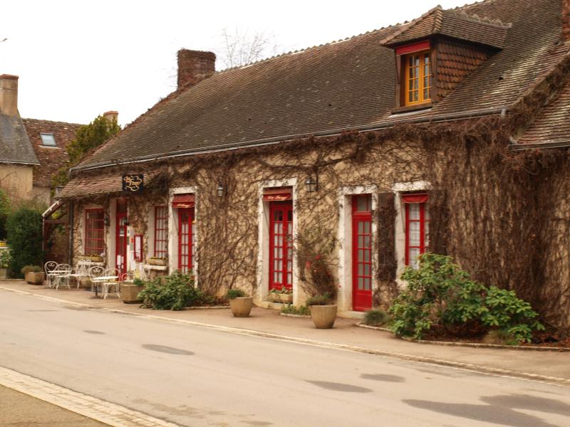 Lys-Saint-Georges