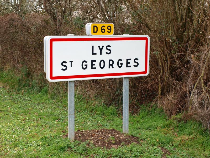 Lys-Saint-Georges