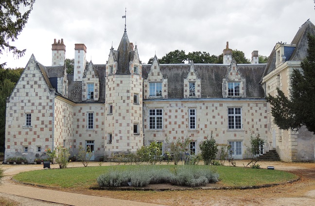 Beaumont-en-Véron