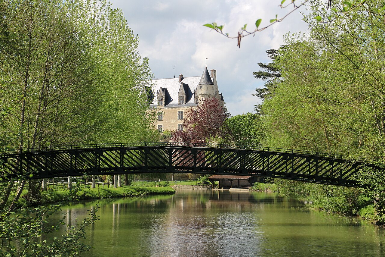 Photo 2 — Montrésor, Indre-et-Loire (37460)