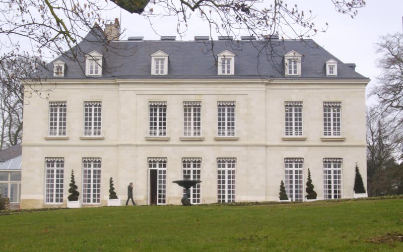 Saint-Cyr-sur-Loire