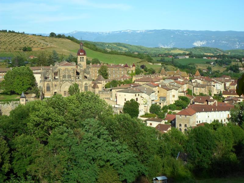 Vue de Saint-Antoine L'abbaye, Isère (38160)