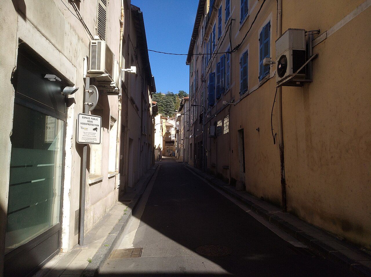 Photo 14 — Vienne, Isère (38200)