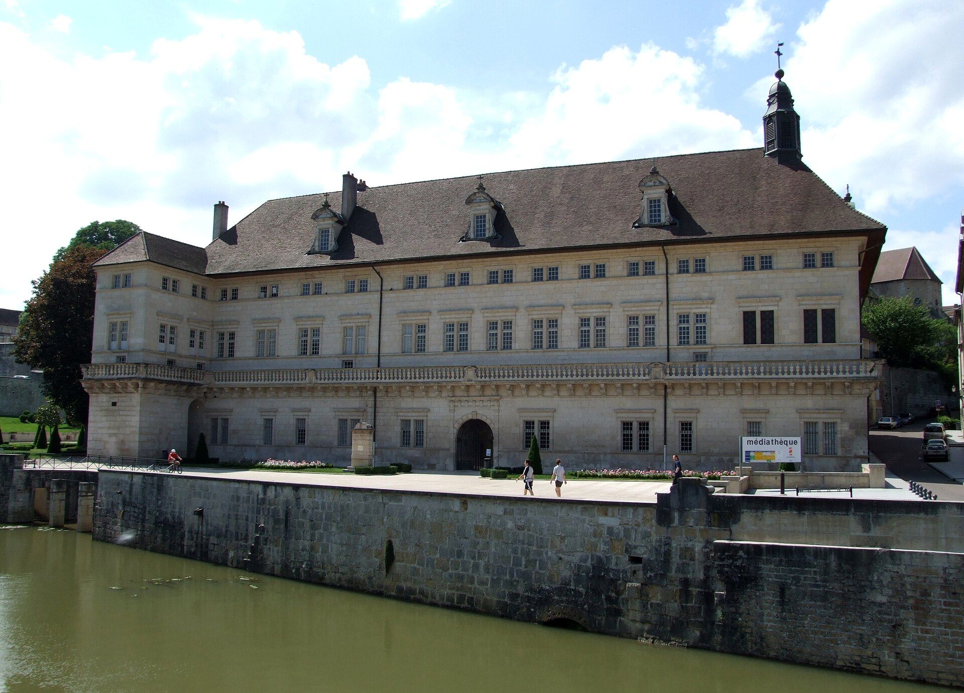 Photo 4 — Dole, Jura (39100)