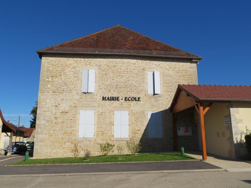 Villevieux