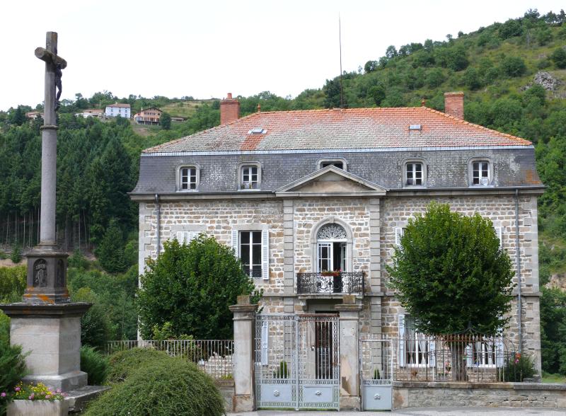 L'Hôpital-sous-Rochefort