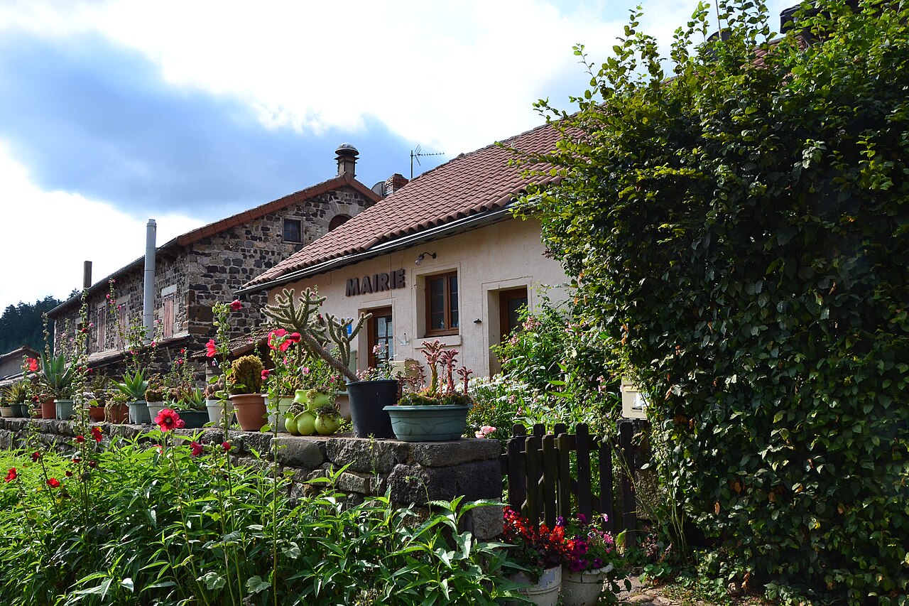 Photo 3 — Arlempdes, Haute-Loire (43490)