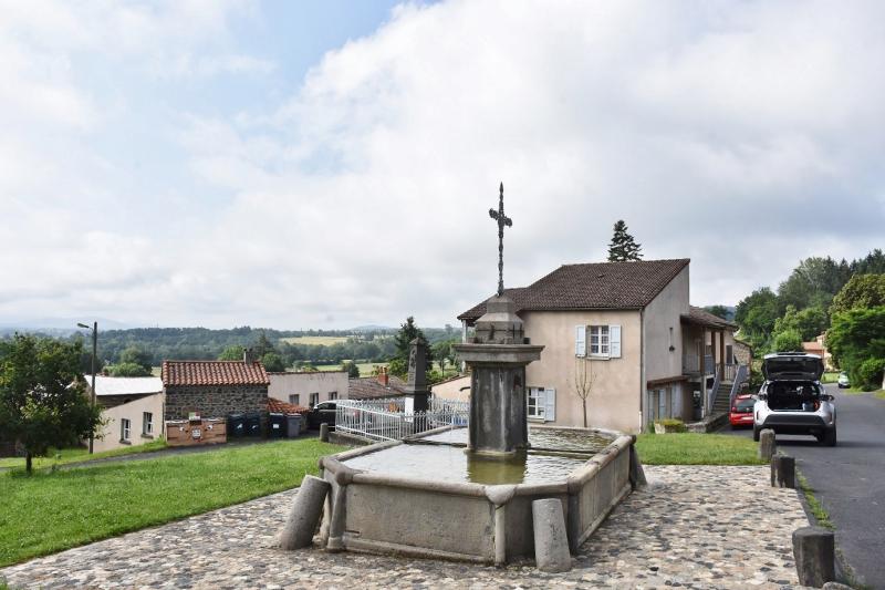 Vue de Salzuit, Haute-Loire (43230)