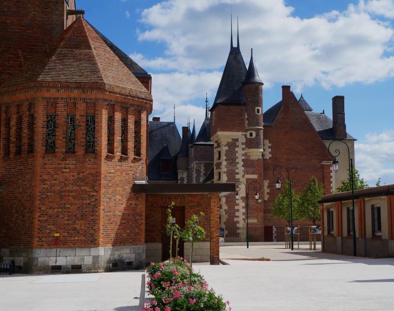 Photo 4 - Gien, Loiret (45500)